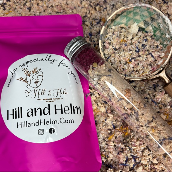 Hello, I am Wendi - Picture 3 of 5